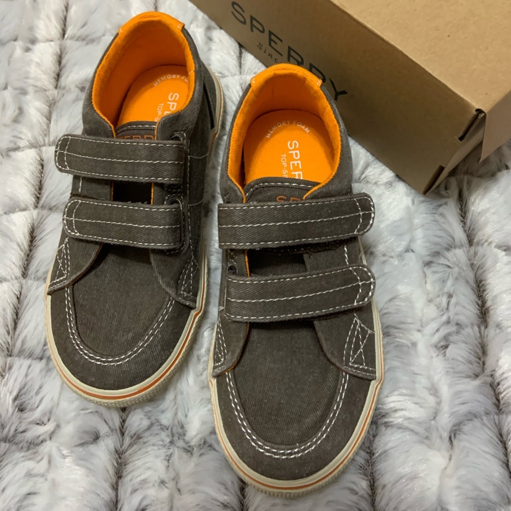 Sperry Top Slidders